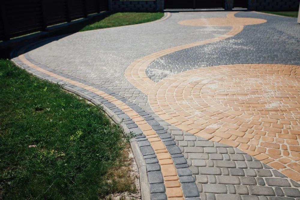 Innovative Concrete Driveway Designs and Color